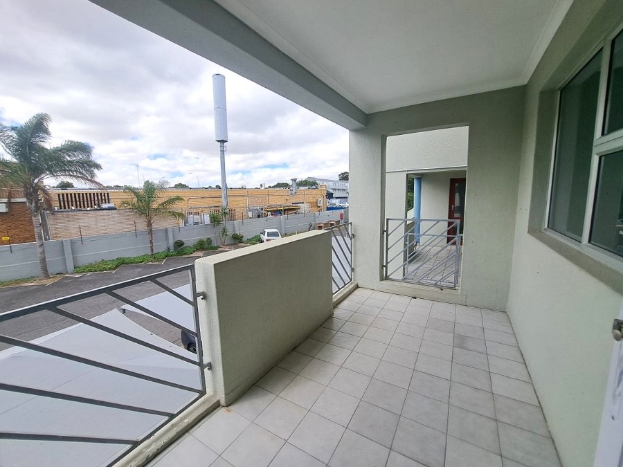To Let 2 Bedroom Property for Rent in Ferndale Western Cape